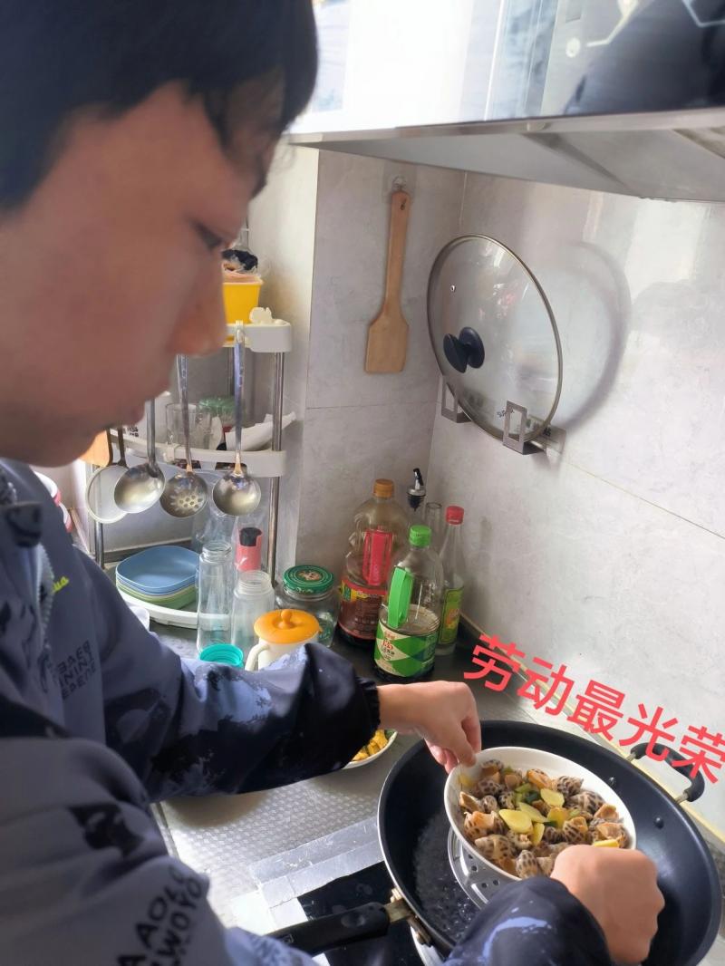 99235fb1d505376d764af94e73b1563d.jpg 99235fb1d505376d764af94e73b1563d.jpg