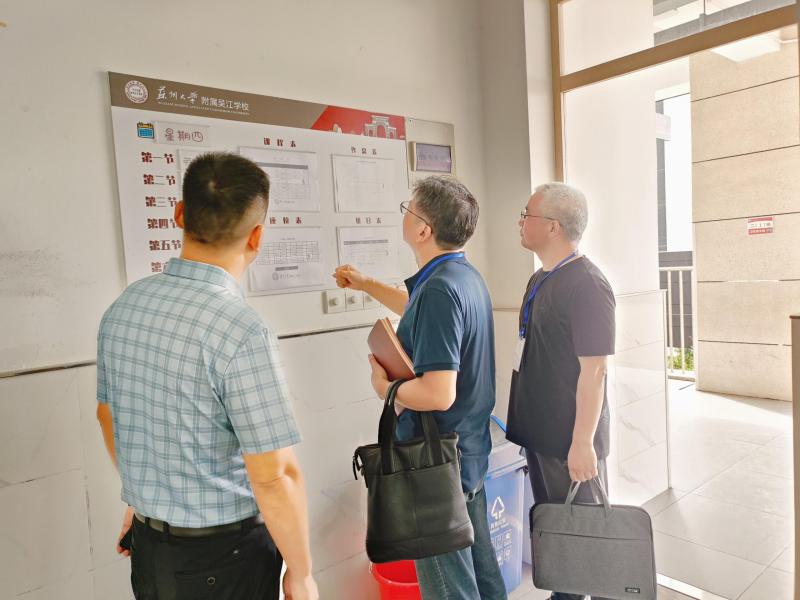 09181502_12.jpg 09181502_12.jpg